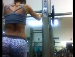 Claudia Abusada en el gym